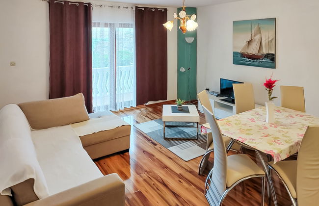 3 bedroom Apartment in Karlobag with terrace - Photo 10