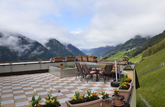 Casa de 6 quartos em Kappl com jardim e terraço - Foto 24