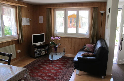 Photo 5 - 2 bedroom Apartment in Adelboden with garden