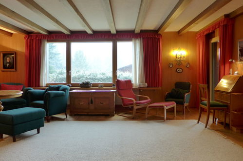 Foto 3 - Casa de 3 habitaciones en Kandersteg con jardín y vistas a la montaña