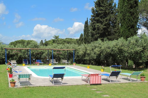 Foto 23 - Apartamento de 2 habitaciones en Certaldo con piscina y jardín