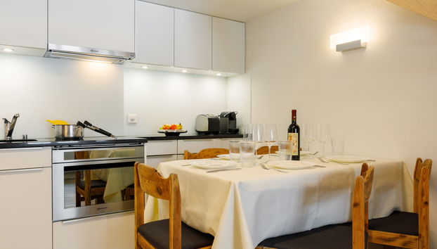 4 bedroom Apartment in Silvaplana - Photo 4