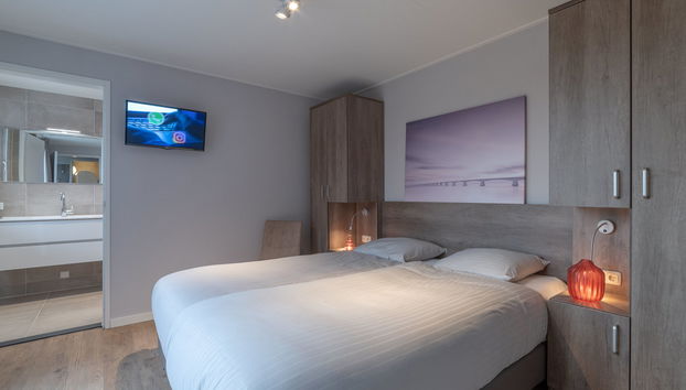 Casa con 4 camere da letto a Colijnsplaat con giardino e terrazza - Foto 4