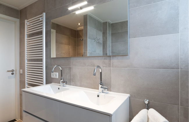 Casa de 4 quartos em Colijnsplaat com jardim e terraço - Foto 17