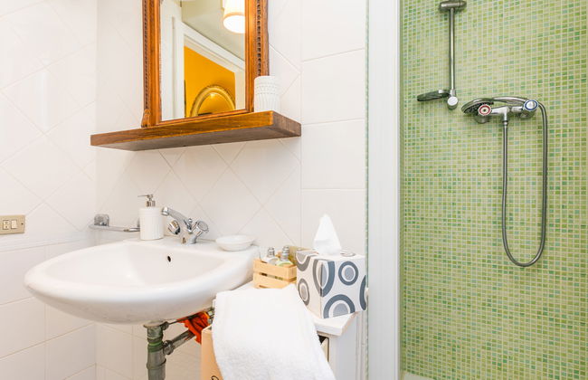 Casa de 3 quartos em Santa Maria a Monte com piscina privada e jardim - Foto 19