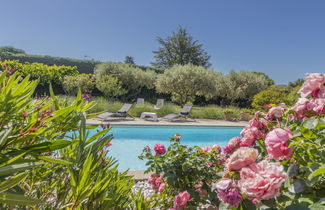 Photo 2 - Maison de 2 chambres à Villelaure avec piscine privée et jardin