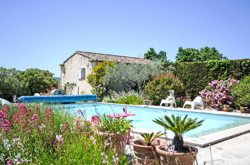 Foto 18 - Casa con 2 camere da letto a Villelaure con piscina privata e giardino