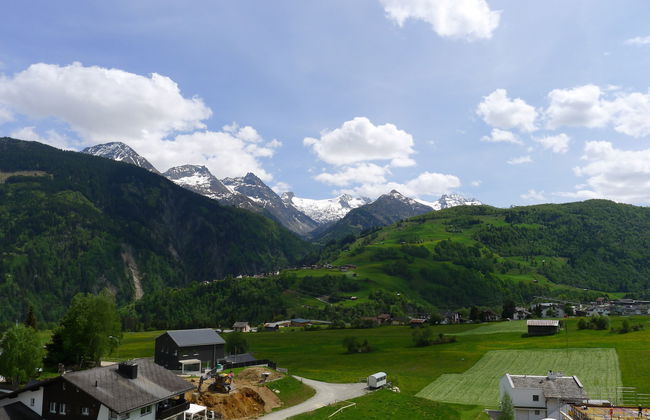 Apartamento de 3 quartos em Disentis/Mustér com piscina e jardim - Foto 4