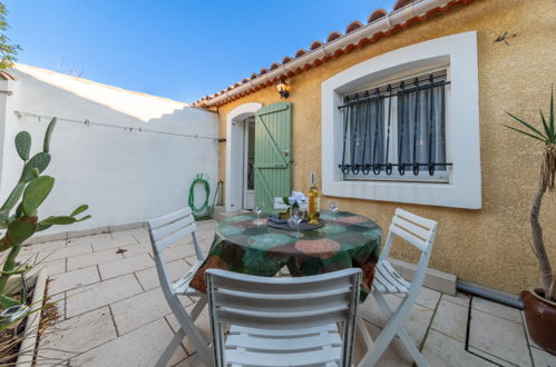 Photo 15 - Maison de 1 chambre à Le Grau-du-Roi avec terrasse et vues à la mer