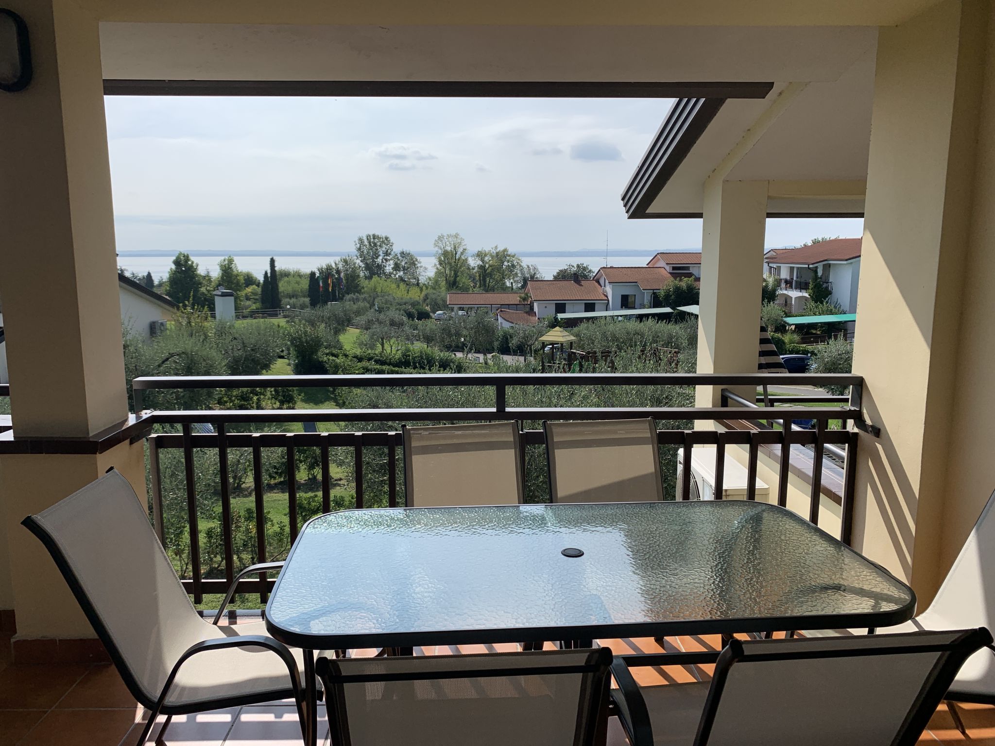 Foto 35 - Appartamento con 2 camere da letto a Moniga del Garda con piscina e vista sulle montagne