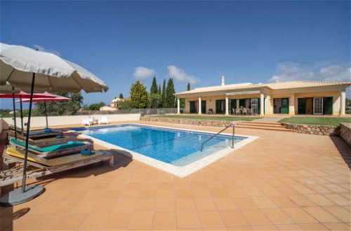 Foto 1 - Casa de 3 habitaciones en Lagoa con piscina privada y vistas al mar