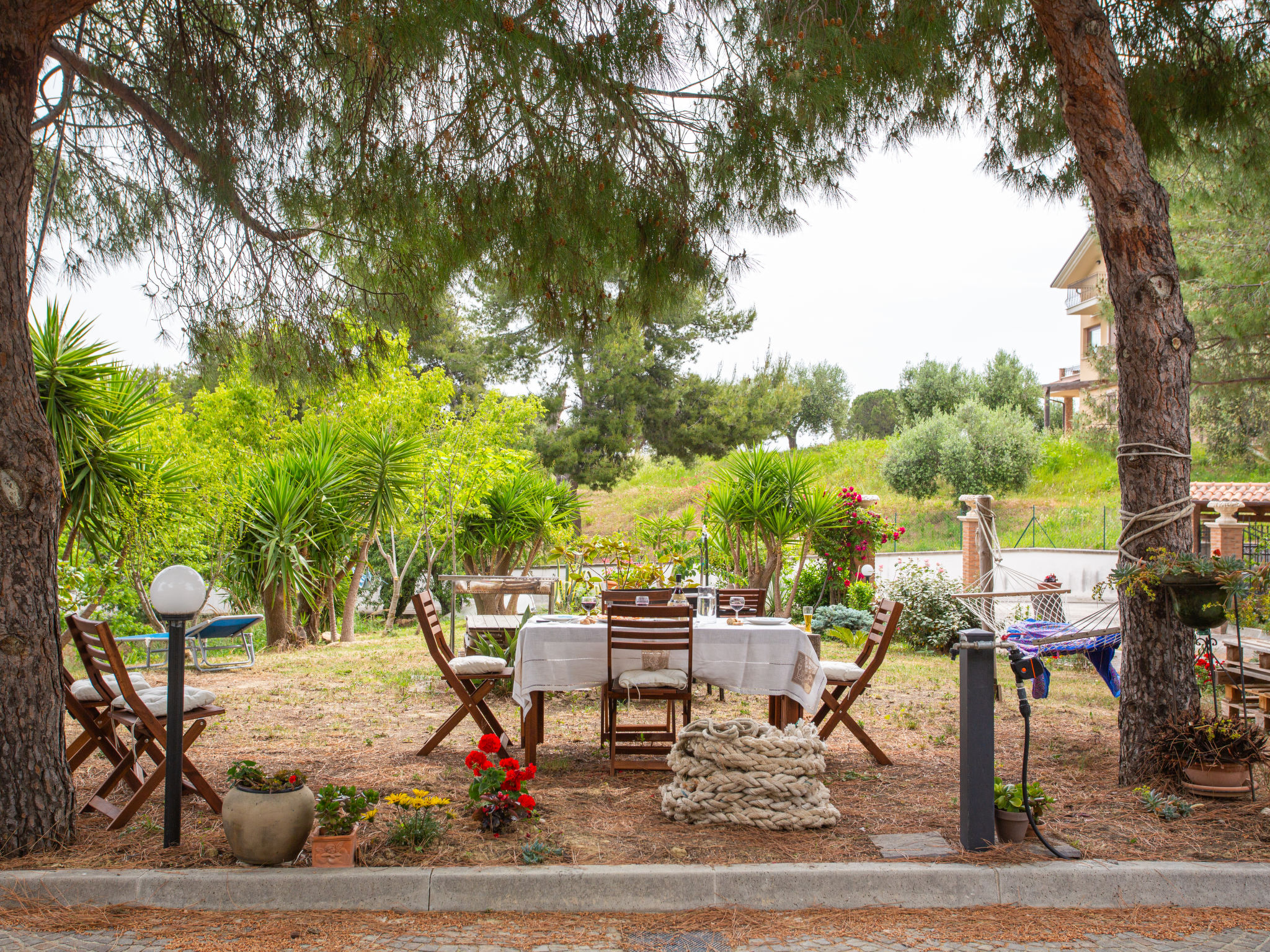 Photo 3 - Maison de 3 chambres à Pineto avec jardin et vues à la mer