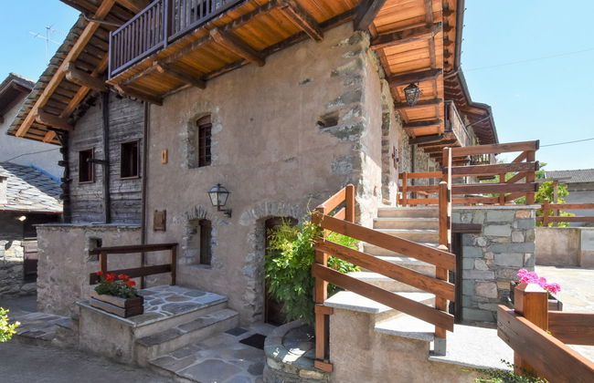 Apartamento de 2 quartos em Fénis com jardim - Foto 14
