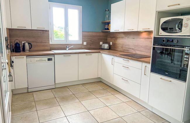 Casa de 6 quartos em Saint-Palais-sur-Mer com piscina privada e jardim - Foto 9