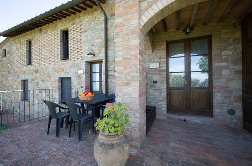 Foto 14 - Apartamento de 2 quartos em Montaione com piscina e jardim