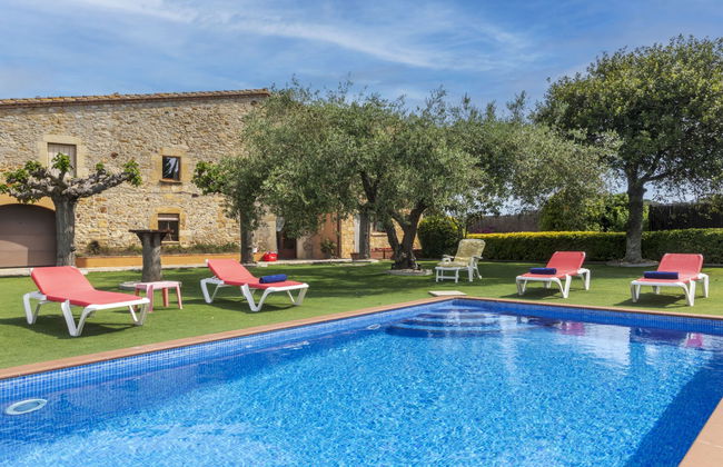 Casa de 5 quartos em Pals com piscina privada e jardim - Foto 29