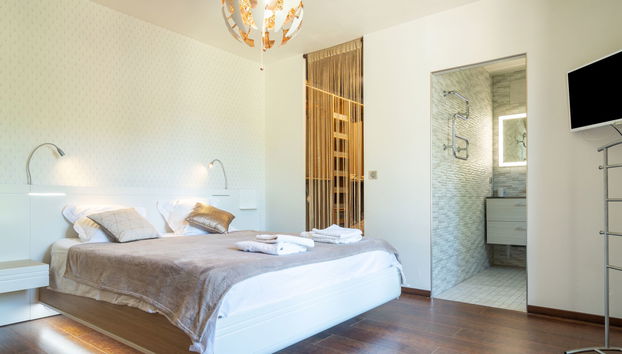 Haus mit 5 Schlafzimmern in Rocbaron mit privater pool und garten - Foto 3