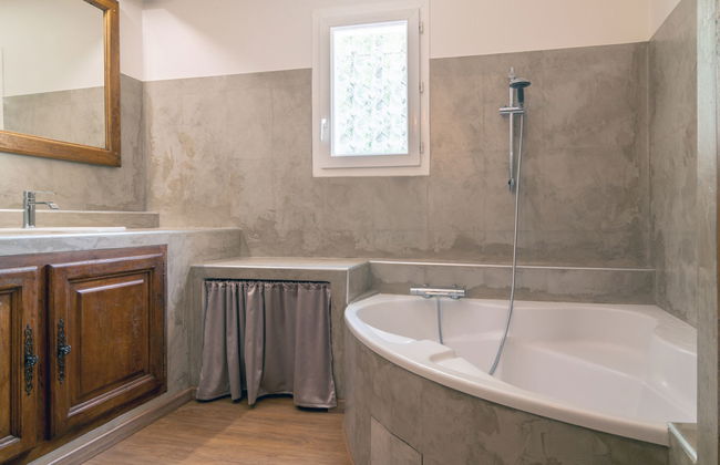 Casa de 5 quartos em Rocbaron com piscina privada e jardim - Foto 20