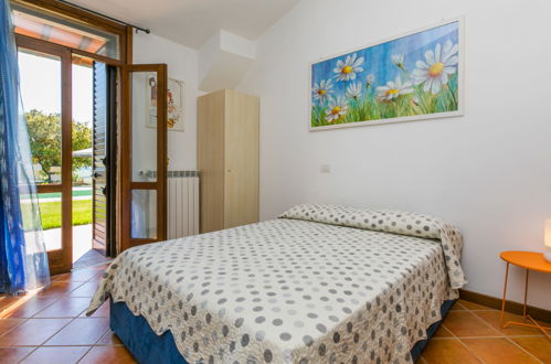 Foto 20 - Casa de 4 habitaciones en Colle di Val d'Elsa con piscina privada y jardín