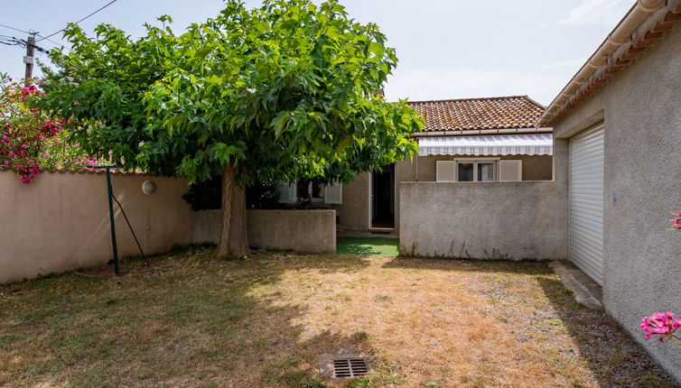 Photo 1 - Maison de 3 chambres à Santa-Lucia-di-Moriani avec jardin et terrasse