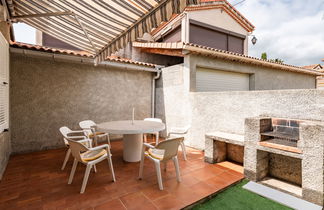 Photo 3 - 3 bedroom House in Santa-Lucia-di-Moriani with garden and sea view