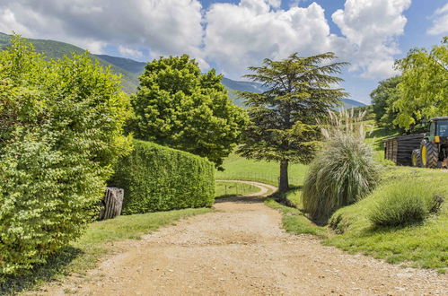 Photo 20 - 1 bedroom House in Roche-Saint-Secret-Béconne with garden