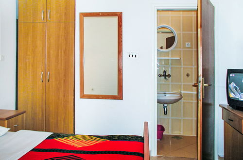 Foto 4 - Apartamento de 1 quarto em Kali com piscina e terraço