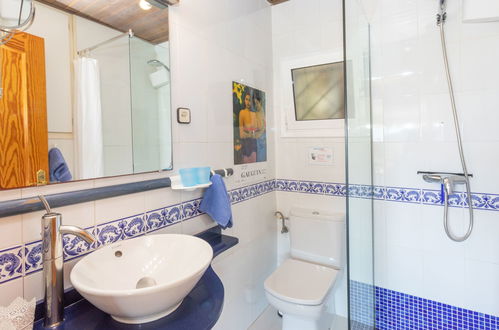 Foto 14 - Casa de 3 quartos em Lloret de Mar com piscina privada e terraço