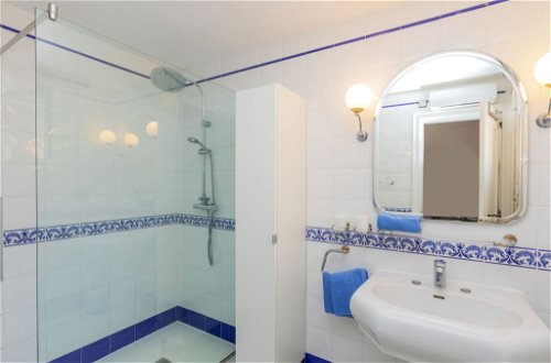 Foto 18 - Casa con 3 camere da letto a Lloret de Mar con piscina privata e vista mare