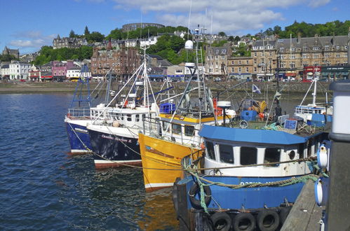 Photo 17 - 3 bedroom Apartment in Oban with mountain view