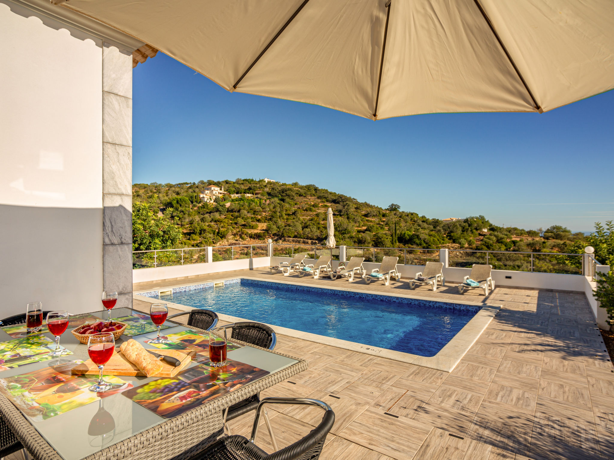 Photo 1 - Maison de 3 chambres à Faro avec piscine privée et terrasse