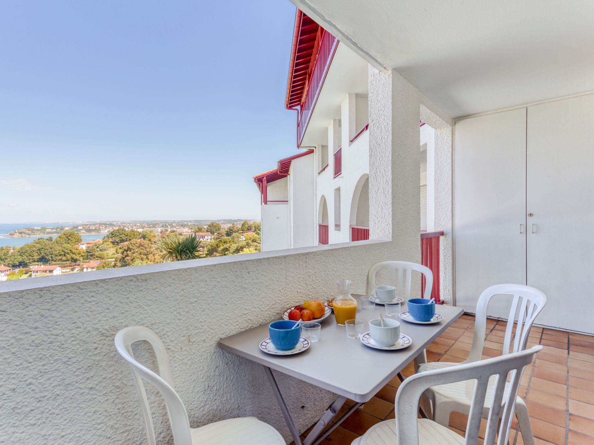 Foto 2 - Appartamento con 1 camera da letto a Ciboure con piscina e vista mare