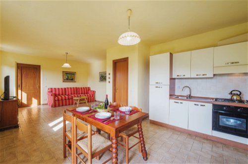 Photo 9 - 2 bedroom Apartment in Lucca with garden