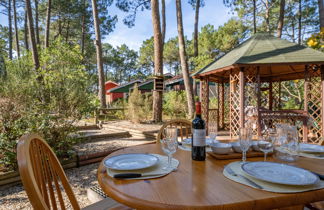 Foto 3 - Haus mit 1 Schlafzimmer in Lacanau mit schwimmbad und blick aufs meer