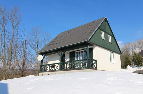 Photo 30 - Maison de 3 chambres à Černý Důl avec piscine et vues sur la montagne