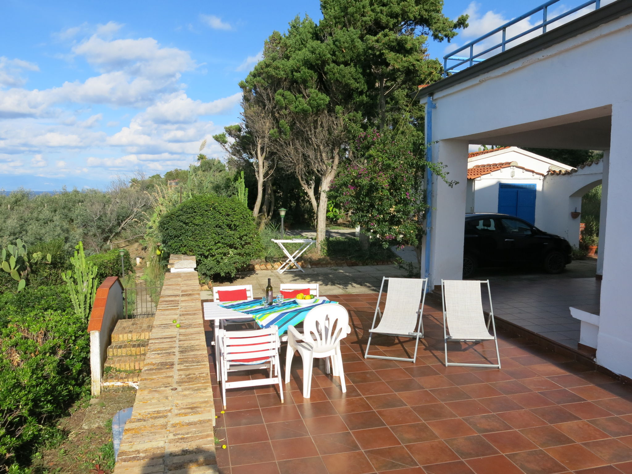 Photo 28 - Appartement de 2 chambres à Ricadi avec jardin et terrasse