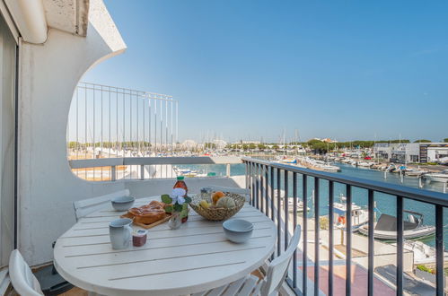 Foto 1 - Apartamento de 1 habitación en Le Grau-du-Roi con terraza y vistas al mar