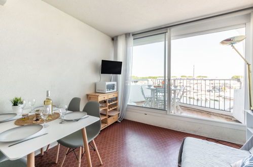 Foto 7 - Apartamento de 1 habitación en Le Grau-du-Roi con terraza y vistas al mar