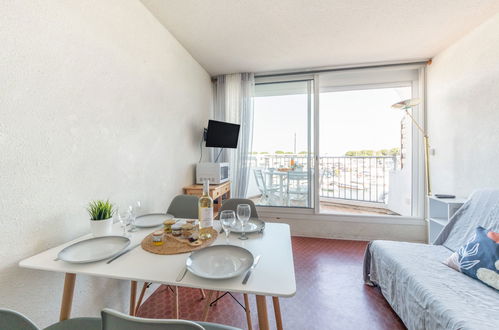 Foto 6 - Apartamento de 1 habitación en Le Grau-du-Roi con terraza y vistas al mar