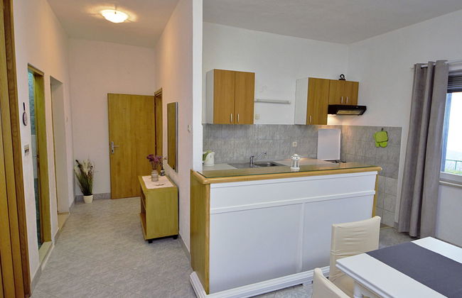 Casa de 4 quartos em Tučepi com piscina privada e jardim - Foto 11
