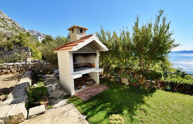Casa de 4 quartos em Tučepi com piscina privada e jardim - Foto 29