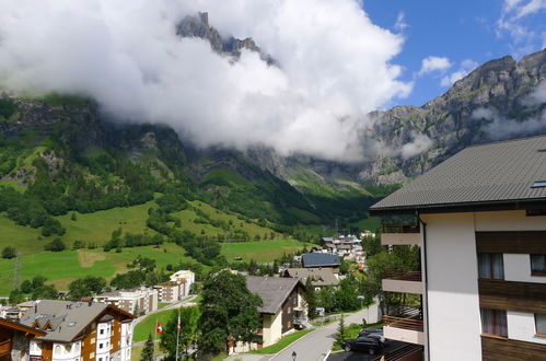 Foto 5 - Appartamento con 1 camera da letto a Leukerbad con vista sulle montagne