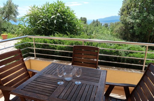 Photo 9 - 1 bedroom Apartment in Labin with swimming pool and sea view
