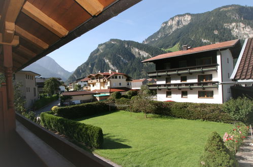 Photo 10 - Maison de 4 chambres à Mayrhofen avec jardin et vues sur la montagne