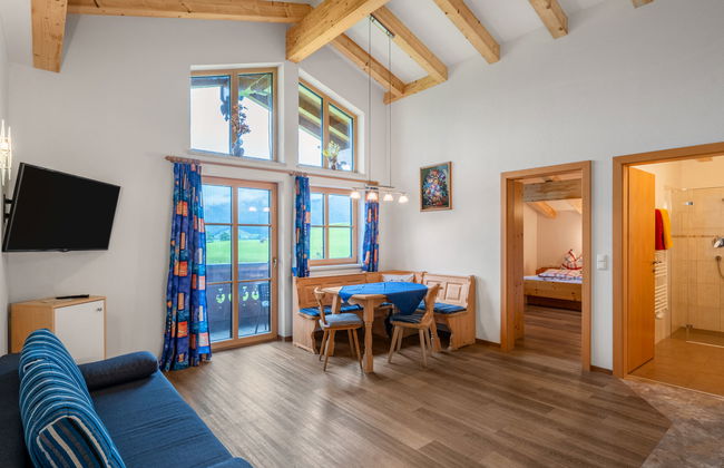 Apartamento de 3 quartos em Saalfelden am Steinernen Meer com jardim - Foto 3