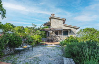 Foto 2 - Casa con 3 camere da letto a Lerici con giardino e terrazza