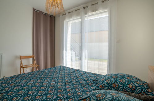Foto 21 - Casa con 3 camere da letto a Plounéour-Brignogan-plages con terrazza e vista mare
