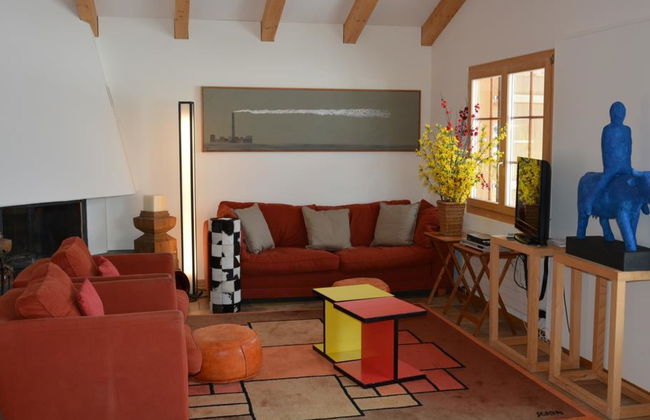 2 bedroom Apartment in Saanen - Photo 10