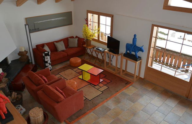 2 bedroom Apartment in Saanen - Photo 12