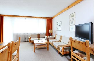 Foto 3 - Apartment mit 1 Schlafzimmer in Davos mit schwimmbad und blick auf die berge